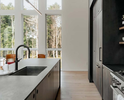 How Much Can You Get with Your Budget for Kelowna Luxury Houses for Sale